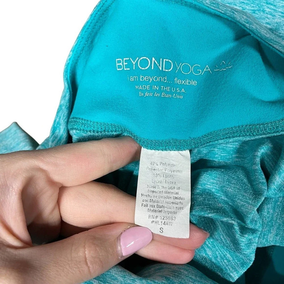Beyond Yoga Spacedye Crop‎ Leggings Teal Blue Size Small - Picture 7 of 7